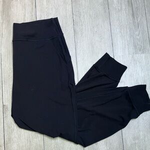Lululemon Align Joggers with pockets